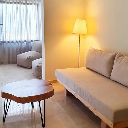 아파트 Anemos Deluxe Poseidi