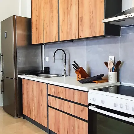 Anemos Deluxe Poseidi * פוסידי