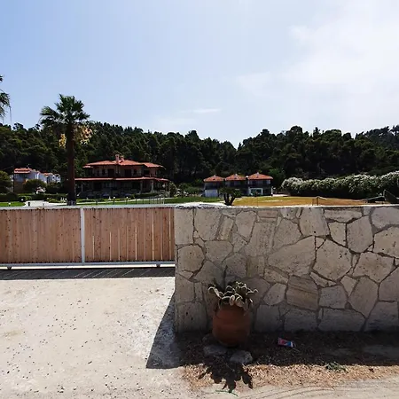 Anemos Deluxe Poseidi דירה פוסידי