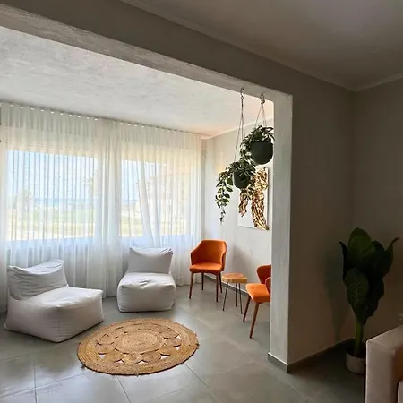 Anemos Deluxe Poseidi 아파트