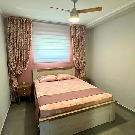 דירה Anemos Deluxe Poseidi פוסידי