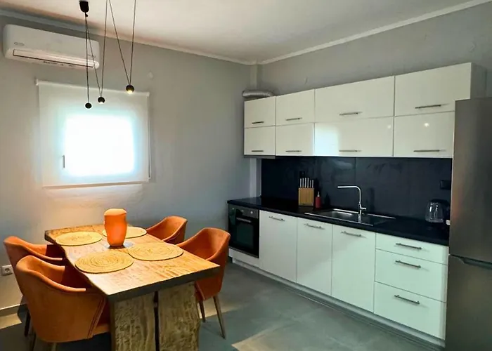 Anemos Deluxe Poseidi Apartament *